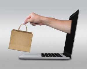 Як працюють найпоширеніші шахрайські схеми під час покупок в інтернеті