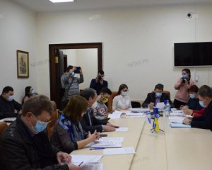 Депутат відмовився говорити українською під час засідання
