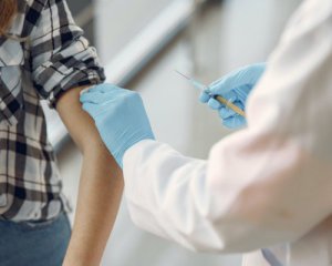 Як МОЗ буде переконувати людей вакцинуватися