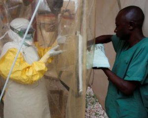 У світі знову виявили спалах вірусу Еболи