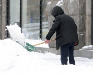 Снегопад в Киеве идет на рекорд