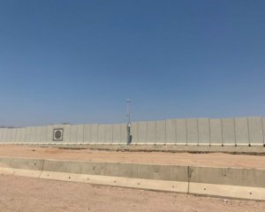 Вокруг Шарм-эль-Шейха возвели бетонную стену
