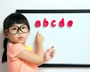 Коли дітям треба починати вчити іноземну мову - поради спеціаліста