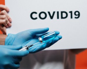 Более 2% населения планеты получило прививку от коронавируса