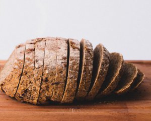 Чому хліб з торговельних мереж може бути небезпечним