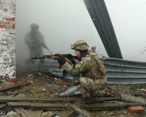 Воины ВСУ ответили огнем российским наемникам