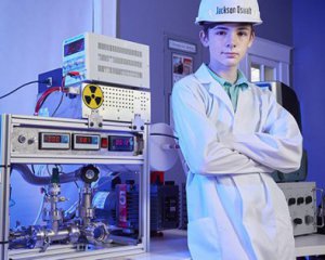 12-річний школяр самотужки зібрав ядерний реактор