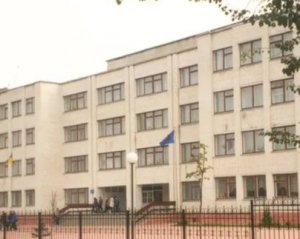 Смерть школярки в ліцеї: нові подробиці