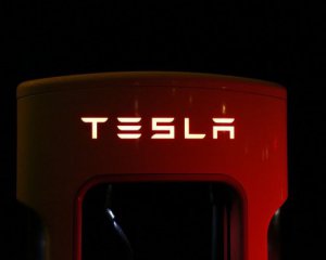 Tesla допомогла Bitcoin зрости в ціні за 2 тижні