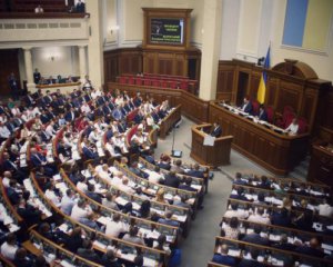 Дело Стерненко: эксперт указал на неожиданного союзника Зеленского среди известных политиков