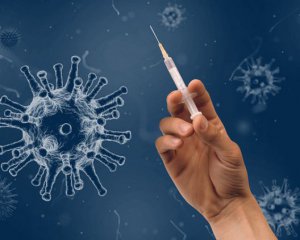 AstraZeneca анонсувала нову Covid-вакцину