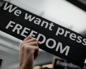 Глобальний рівень свободи падає 15-й рік поспіль - Freedom House