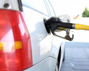 "Золотой" бензин: в Украине начнут проверять АЗС