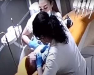 Стоматолог из Ровно, которая била детей, не имела лицензии