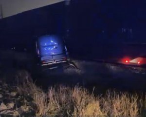 В Бельгии украинца в грузовике раздавил поезд