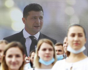 Зеленському довіряють майже 40% українців, решті політиків - ще менше