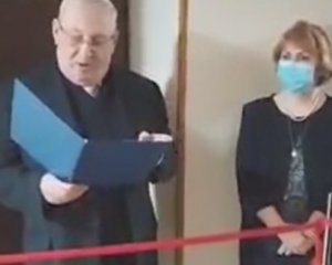 Історія урочистого відкриття жіночого туалету в університеті має продовження