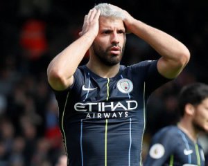 "Барселона" запропонувала "Манчестер Сіті" продати Агуеро