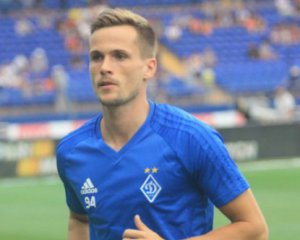 Динамівця в останній момент відчепили від збірної