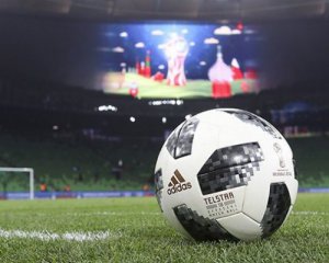 Мировой футбол теряет деньги из-за пандемии