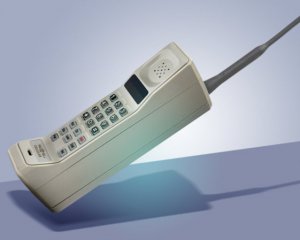 Випробували перший бездротовий телефон
