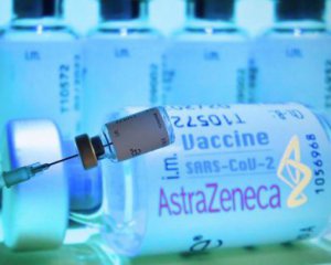 AstraZeneca: премьер Джонсон прокомментировал образования тромбоза после прививки