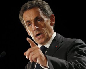 Осужденный за коррупцию экс-президент Франции вновь оказался на скамье подсудимых