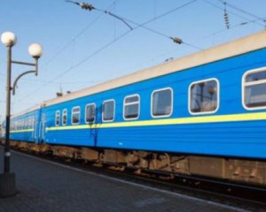 Укрзализныця назначит более 30 поездов в летний период