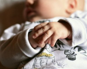 В Киеве подбросили младенца