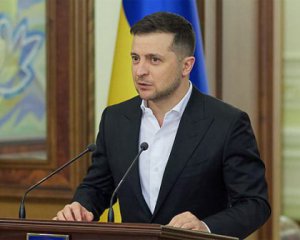 Зеленський пообіцяв збільшити допомогу під час жорсткого карантину
