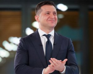 Зеленський продовжив санкції проти двох російських банків