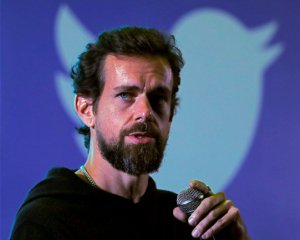 Засновник Twitter продав перший твіт за рекордну суму