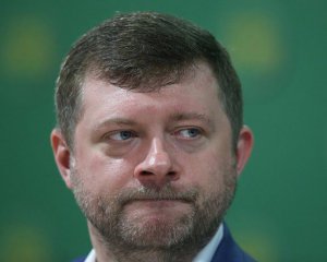 &quot;Слуга народа&quot; говорит извиниться тем, кто звал на протест под Офис президента