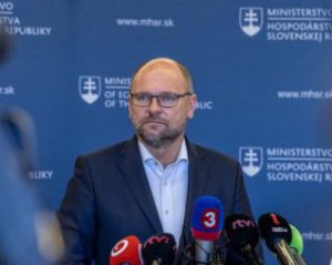 Вице-премьер Словакии подал в отставку. Виновата российская Covid-вакцина