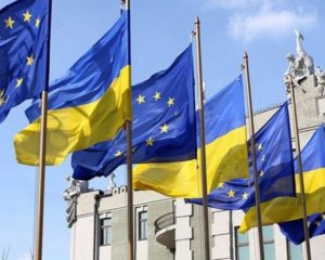 Скільки українців проголосують за вступ до ЄС на референдумі