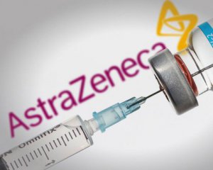 До інструкції вакцини AstraZeneca додали інформацію про утворення тромбів