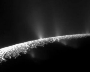 На супутнику Сатурна знайшли сліди океанських течій
