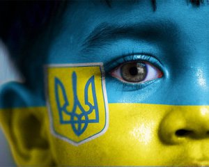 Большинство украинцев считают Россию агрессором и поддерживают деоккупацию Крыму - опрос