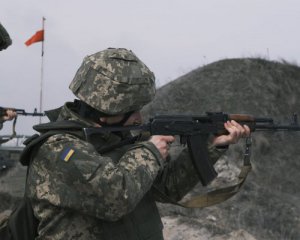Російські окупанти накрили село мінами 120 калібру