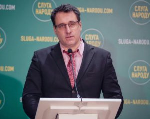 У партії Зеленського хочуть знайти "підбурювачів" протесту під ОП