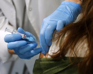 До конца года планируют вакцинировать до 60% взрослых украинцев