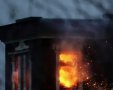 В России пенсионер обстрелял силовиков из окна, а затем сгорел заживо