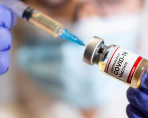 Украина подписала контракты на поставку 22 млн доз вакцины