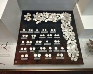 Нашли коллекцию монет эпохи Древнего Рима