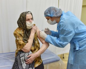 Готують новий указ про вакцинацію населення