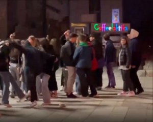 У "червоному" Харкові підлітки влаштували вечірку під реп Моргенштерна