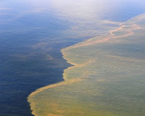 Стався рекордний розлив нафти