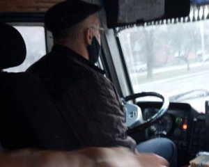 Водитель маршрутки обозвал ветерана АТО свиньей: подробности скандала