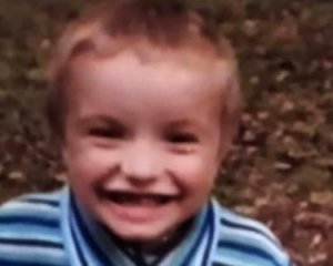 Зниклого 7-річного хлопчика знайшли в болоті