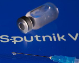 Росія вимагає від Словаччини повернути "Спутник V"